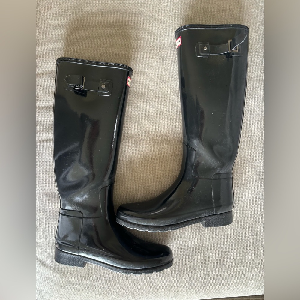 Hunter Rain boots. Great condition.